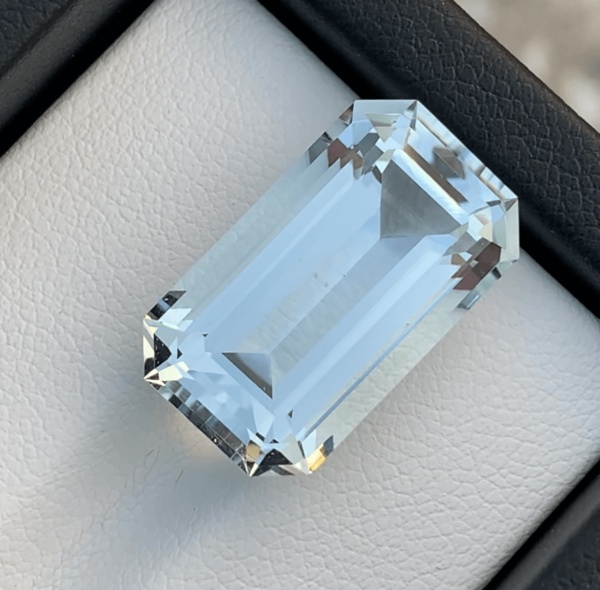 14.65 Carat Aquamarine from Pakistan