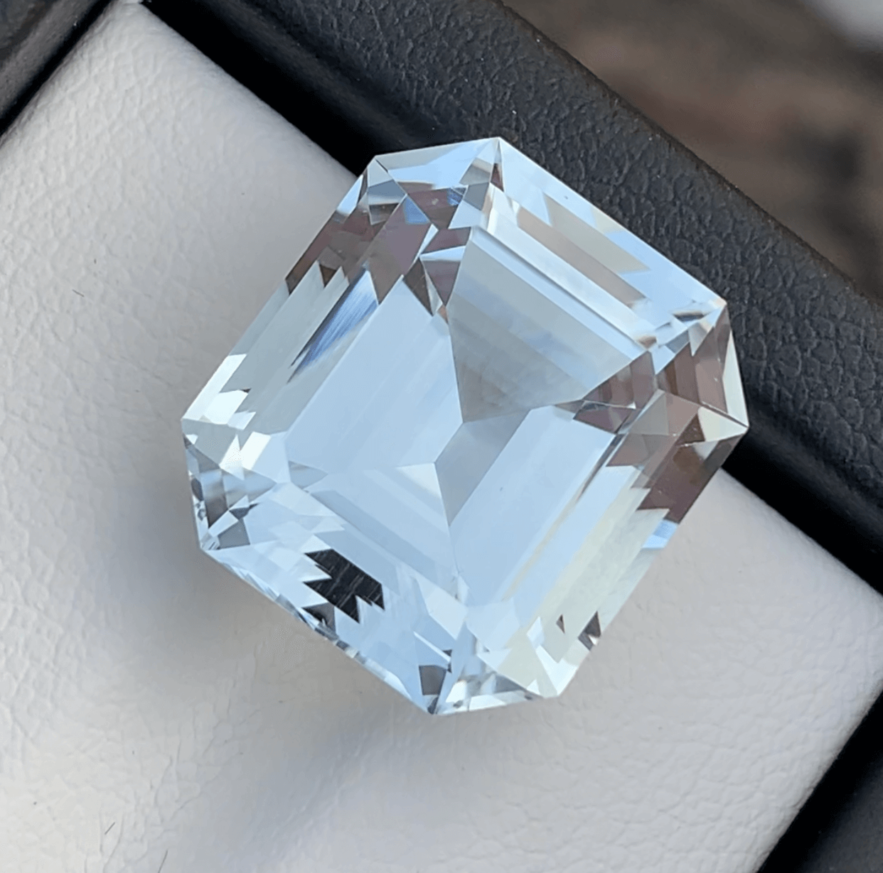 15.9 Carat Aquamarine from Pakistan