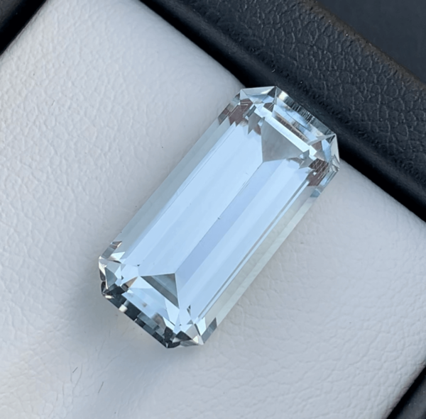 7.05 Carat Aquamarine from Pakistan