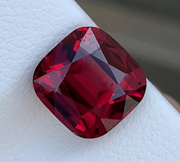 3.2 Carat Garnet Loose Gemstone