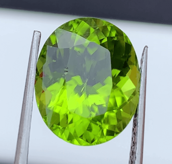 6.1 Carat Peridot Loose Gemstone